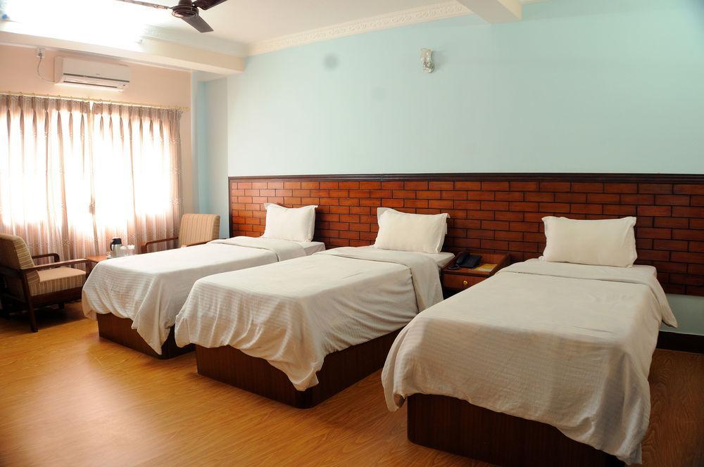 Hotel Brihaspati Katmandu Kültér fotó