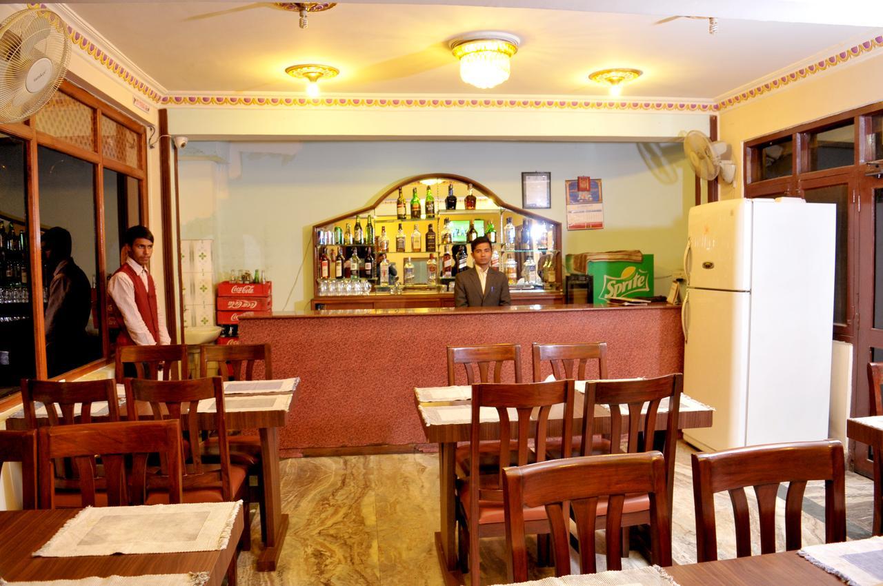 Hotel Brihaspati Katmandu Kültér fotó