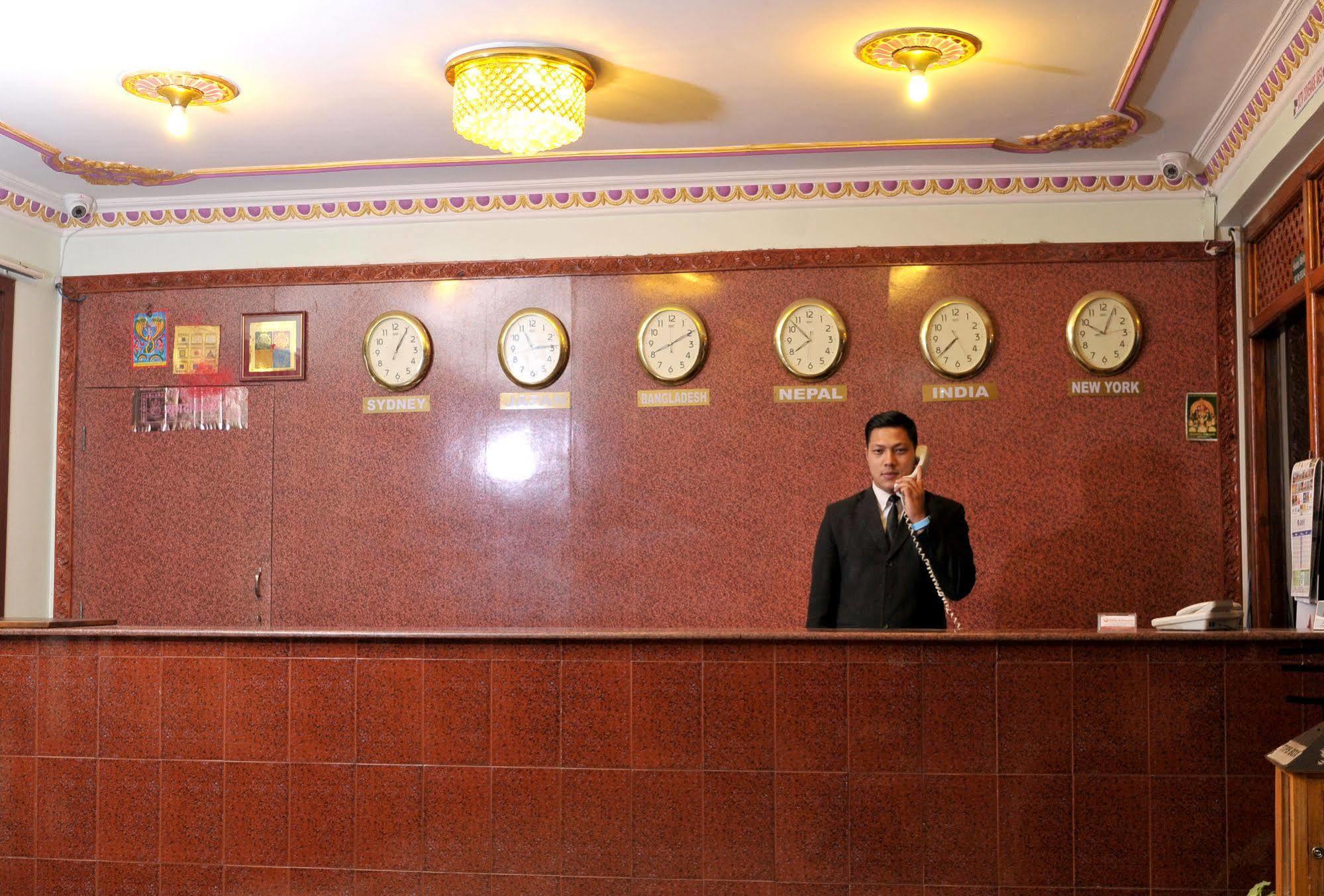 Hotel Brihaspati Katmandu Kültér fotó