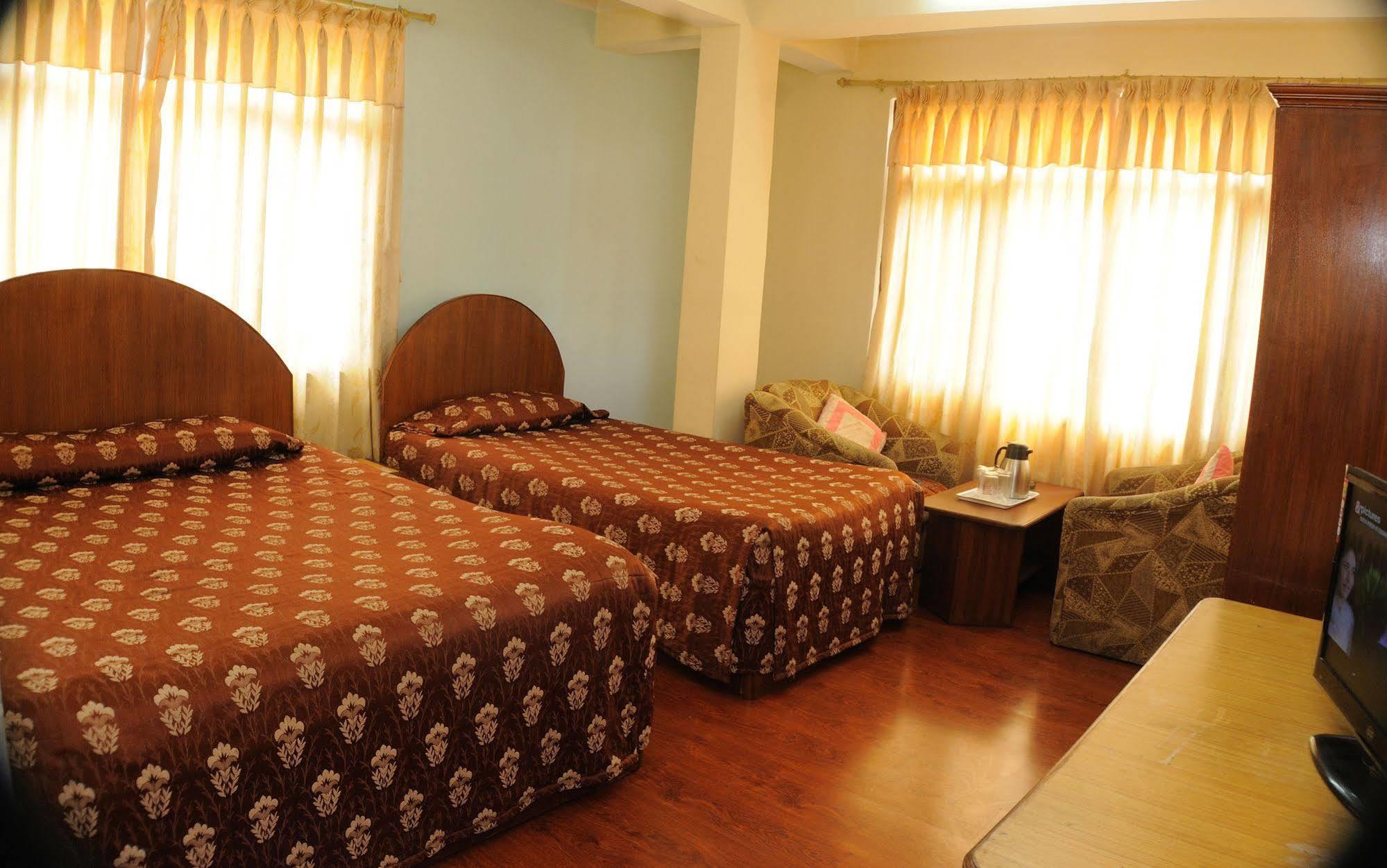 Hotel Brihaspati Katmandu Kültér fotó