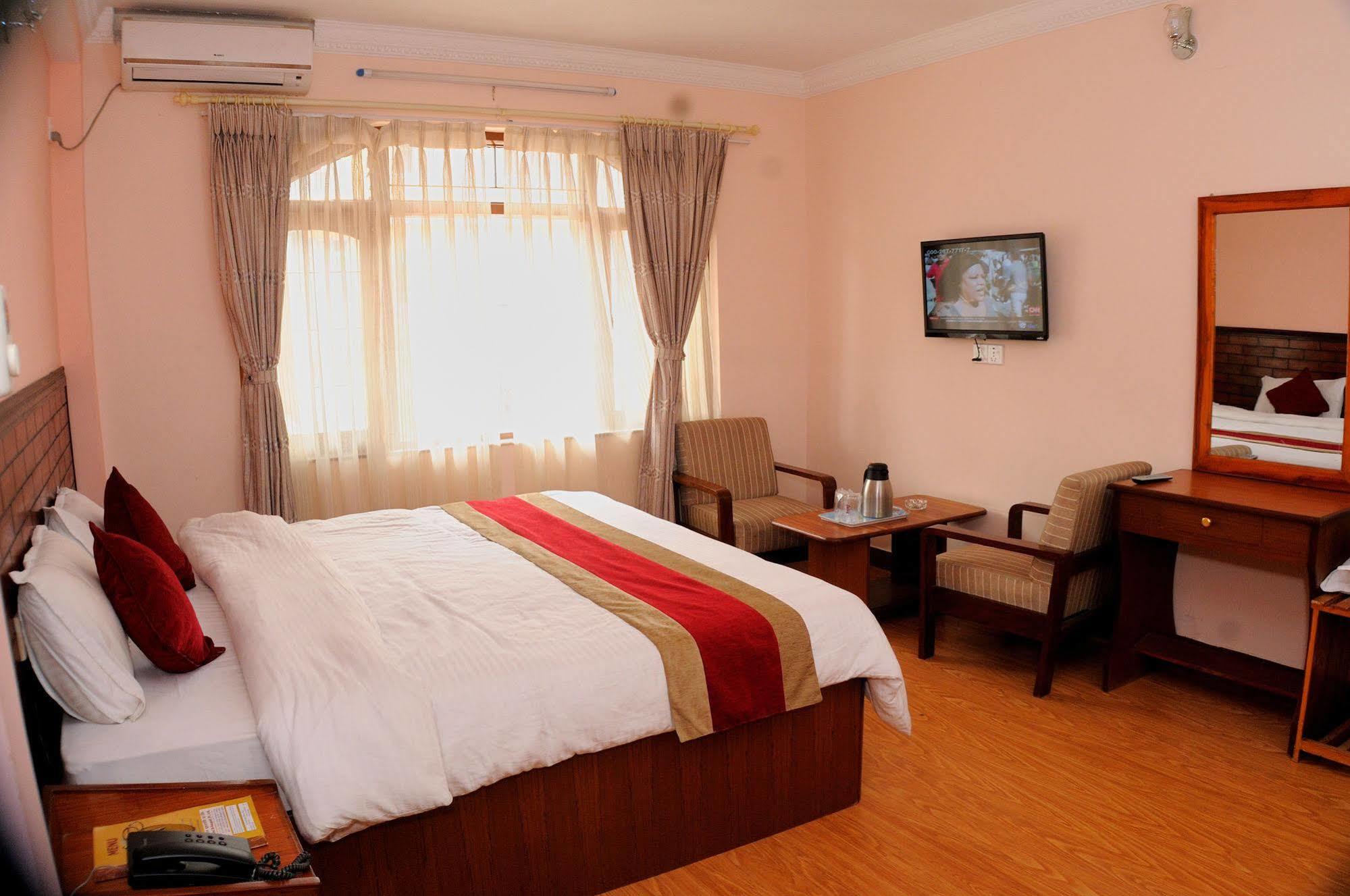 Hotel Brihaspati Katmandu Kültér fotó